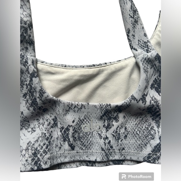 ALO YOGA Vapor Snakeskin Sports Bra - Picture 5 of 5